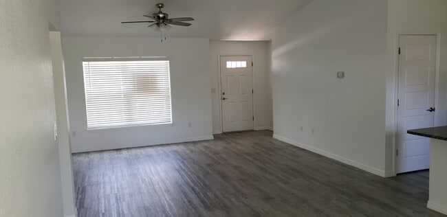 Building Photo - 49 Hemlock Radial