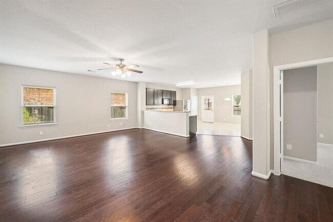 Building Photo - 30111 Saw Oaks Dr