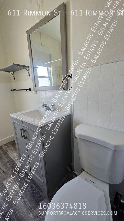 Building Photo - 611 Rimmon St