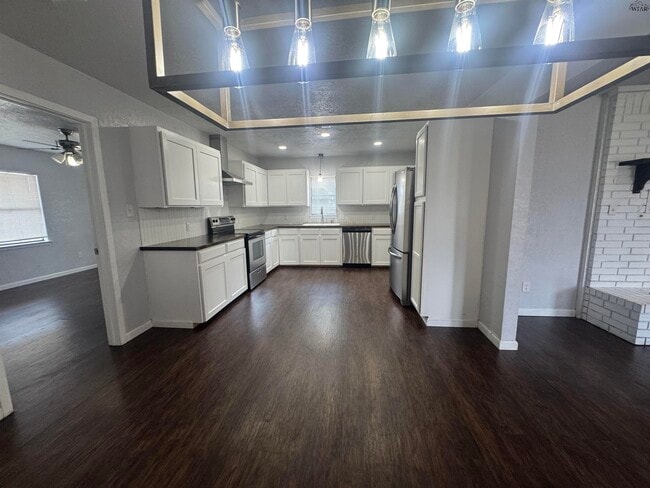 Building Photo - 4123 Beard Ave