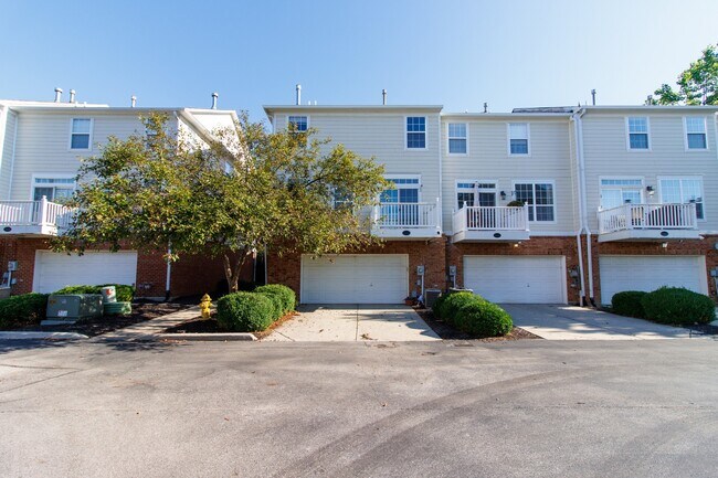 Building Photo - 1006 Cavendish Dr