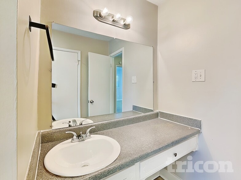 Building Photo - 4329 Cedar Ridge Trail