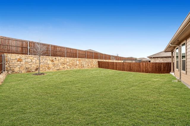 Building Photo - 156 Birch St