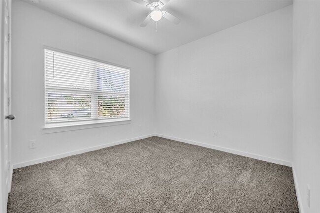 Building Photo - 2828 Willow Gulch Wy