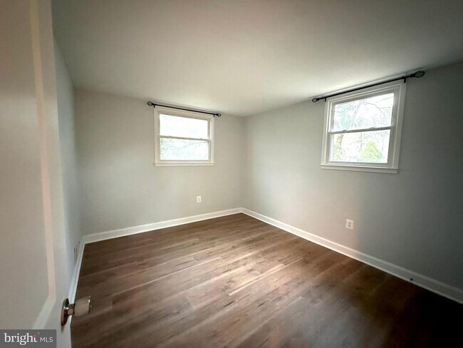 Building Photo - 4959 Linsey Ct