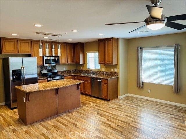 Building Photo - 1351 Isabella Way