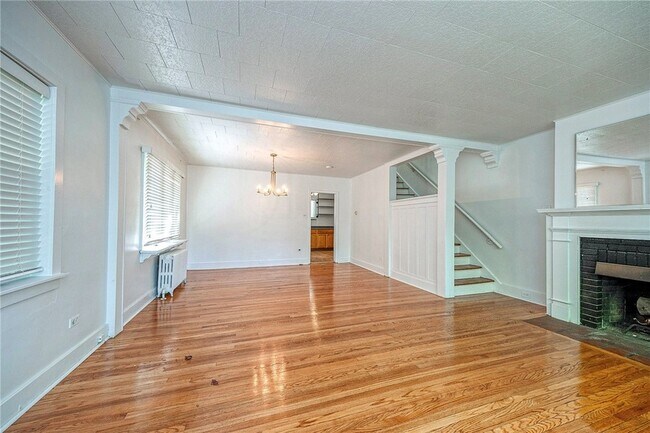 Building Photo - 565 Ardmore Blvd