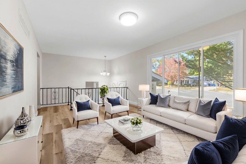 Building Photo - 2 Storkway Ct