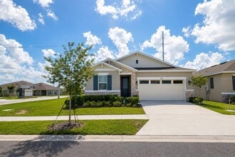 Building Photo - 708 Griffon Ave