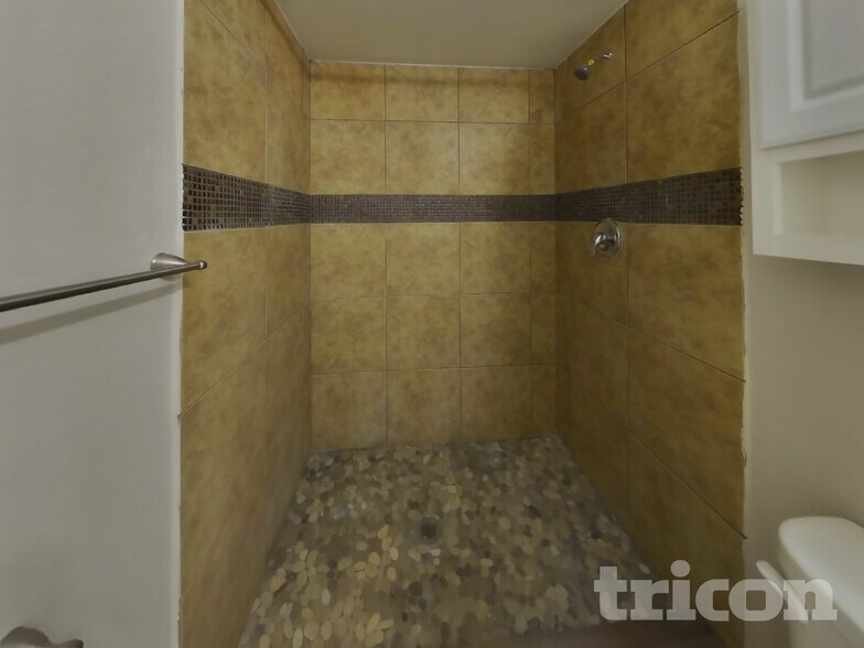 Building Photo - 5208 Territorial Rd NW