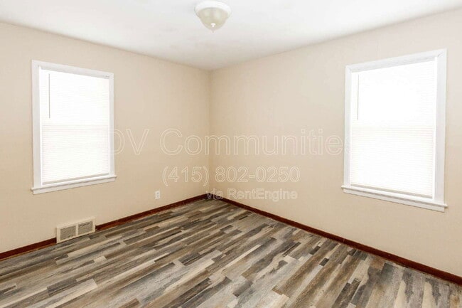 Building Photo - 14147 Pease Rd