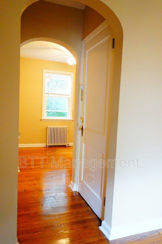 Building Photo - 8007 Garland Ave