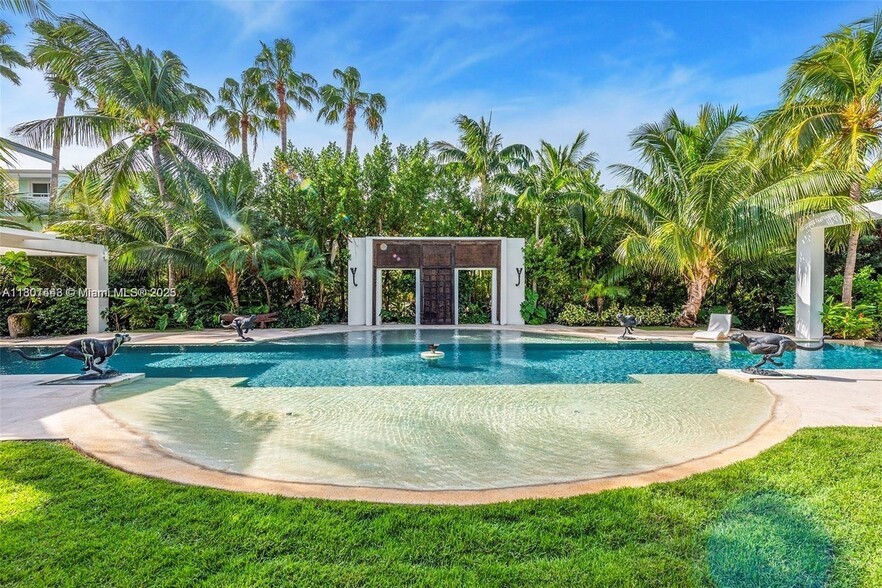 Building Photo - 60 Ocean Front Dr
