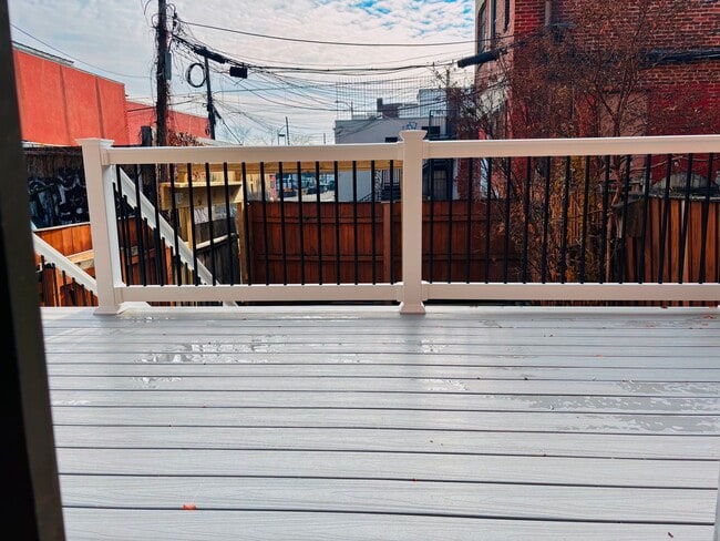 Building Photo - 1340 T St NW