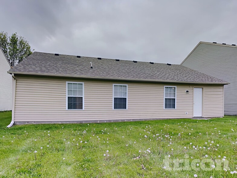 Building Photo - 9130 Bagley Way