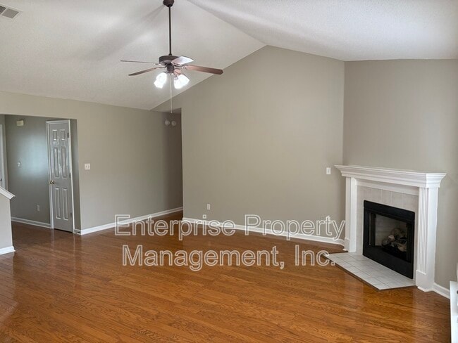 Building Photo - 11556 Milton Meadows Dr