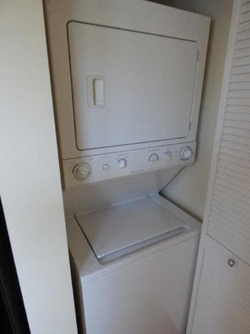 Building Photo - 4606 N Monticello Ave