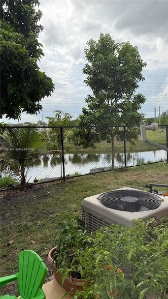 Building Photo - 17720 NW 73rd Ave