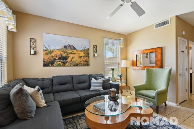 Building Photo - Luxurious 3BR Condo in Anthem