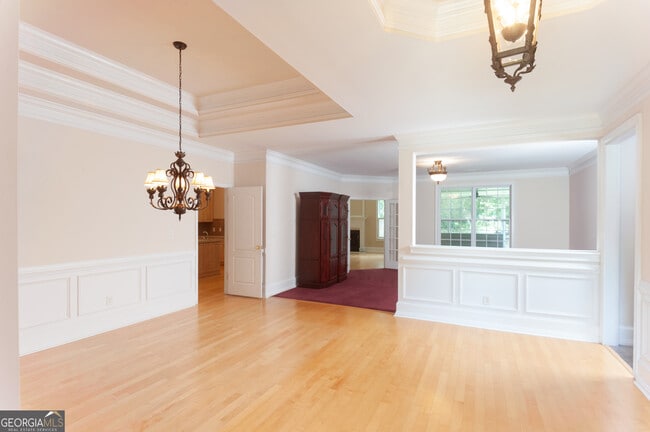 Building Photo - 8008 Revere Dr