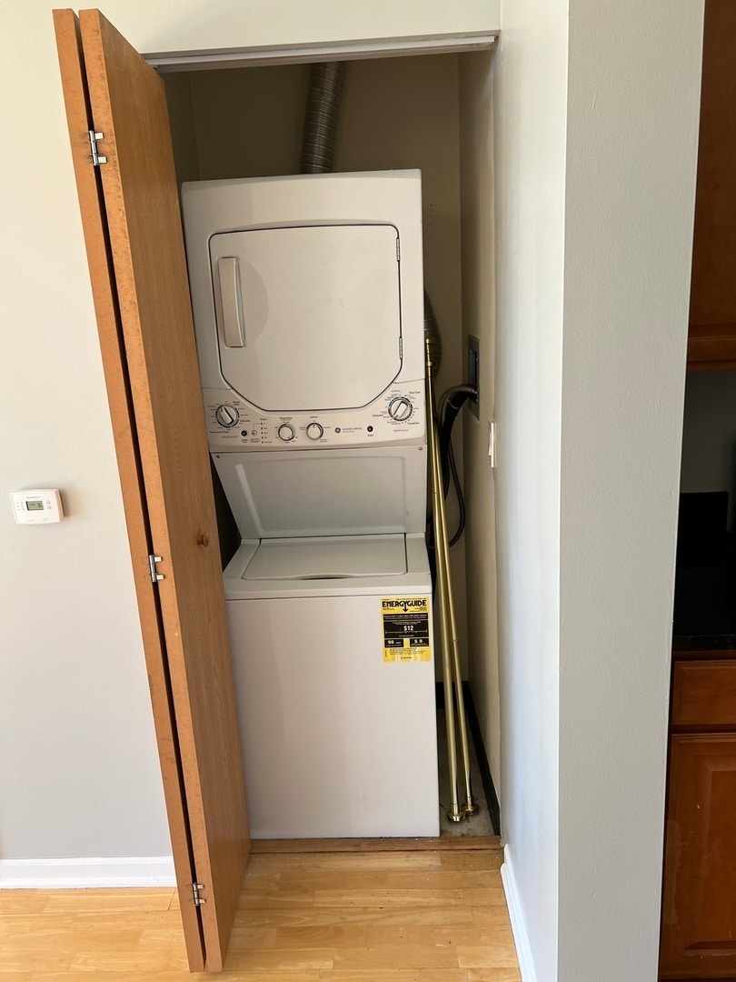 Building Photo - 1250 S Indiana Ave