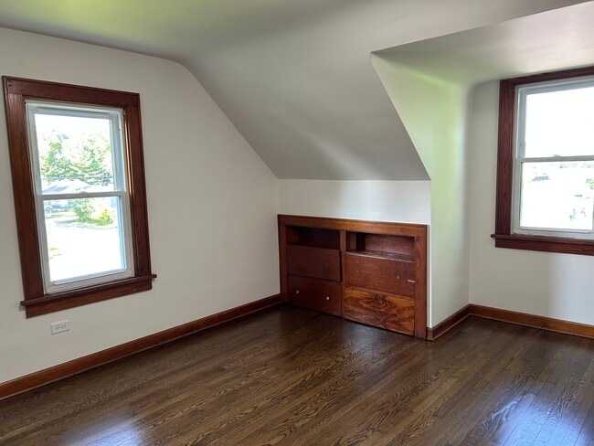 Building Photo - 25080 IL-173