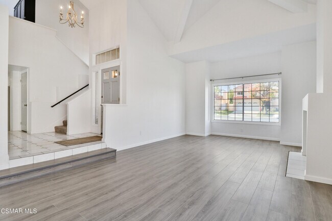 Building Photo - 4590 Fern Valley Ct