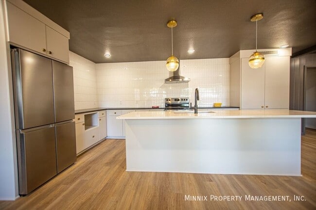 Building Photo - 3407 43rd St