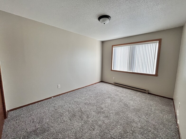 Building Photo - 2605 S 17th St