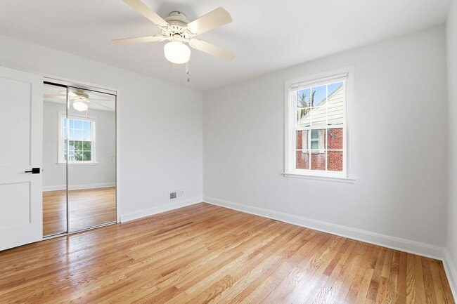 Building Photo - Newly Remodeled 3BR Semi-Detached in Catonsville | Refinished Oak Floors | Updated Kitchen + Bath...