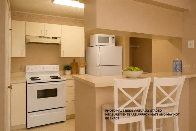 Building Photo - 351 Lone Hill Dr