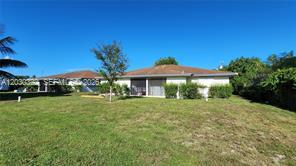 Building Photo - 10372 NW 10th Ave