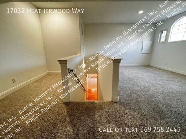 Building Photo - 17032 Heatherwood Way