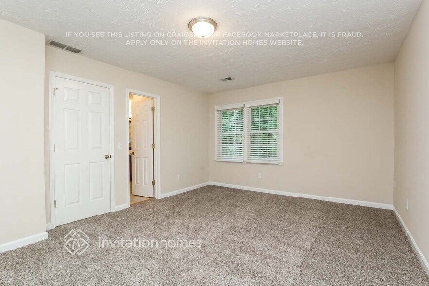 Building Photo - 3760 Fir Ct