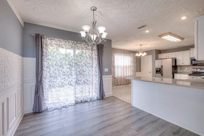 Building Photo - 2609 Westhaven Dr