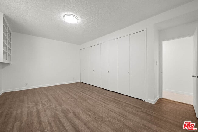 Building Photo - 8704 Gregory Wy