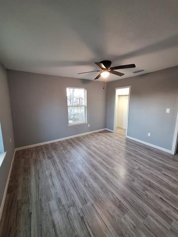 Building Photo - 240 W Marshall Ave