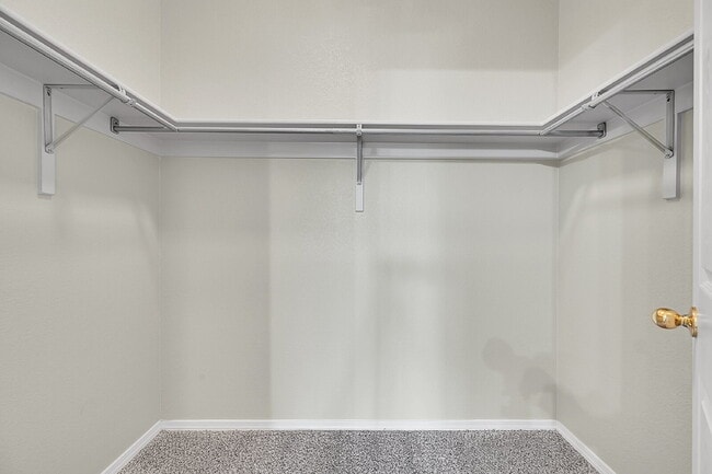 Building Photo - $1,550.00 - 2 Bedrooms, 2 Bathrooms, Duple...