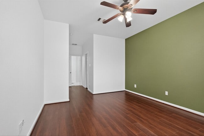 Building Photo - 1314 Glenwood Canyon Ln