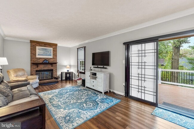 Building Photo - 11633 Sun Cir Way