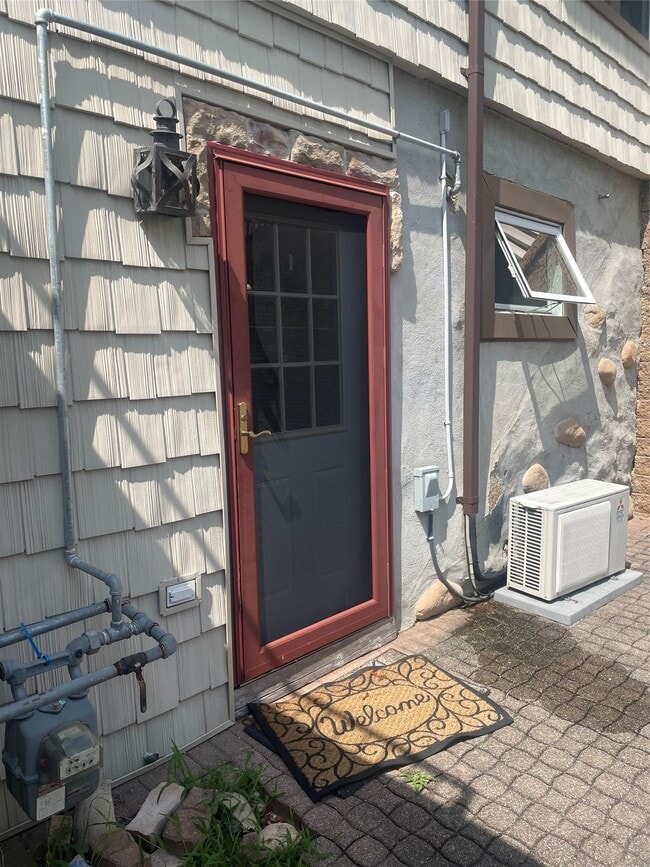 Primary Photo - 66 Prospect Rd
