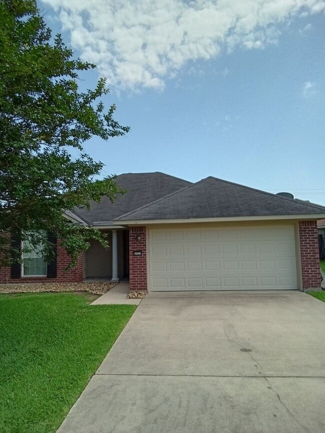 Building Photo - North Bossier