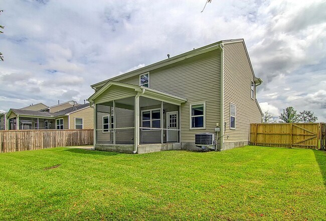 Building Photo - 1861 Cornsilk Dr