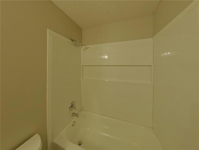 Building Photo - 739 Ashley Dr