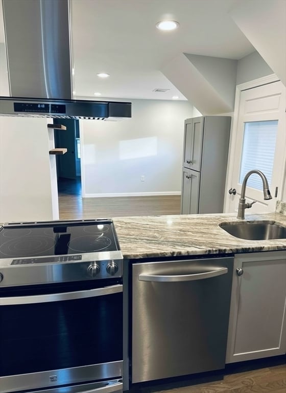 Building Photo - 252 Eastern Ave