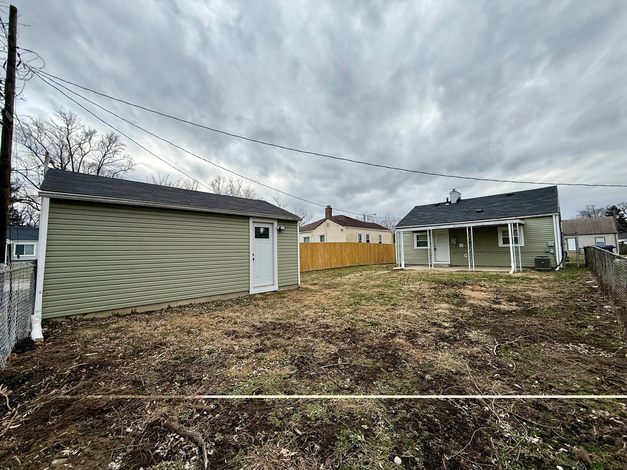 Building Photo - 622 Northview Ave