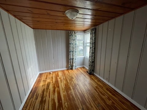 Upstairs bedroom - 110 Topaz St