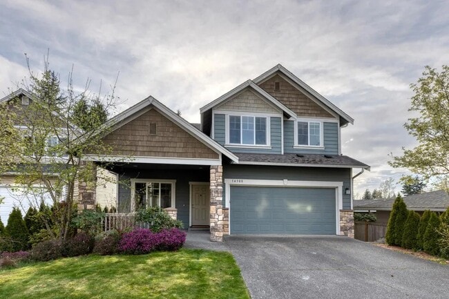 Building Photo - 14308 11th Pl W