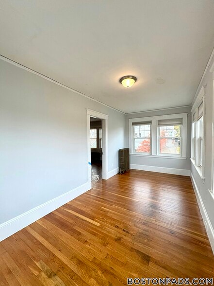 Building Photo - 15 Edgecliff Rd