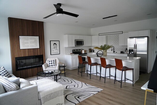 Building Photo - 6501 106th St